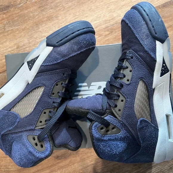 Navy Air Jordan 5’s - Picture 3 of 5